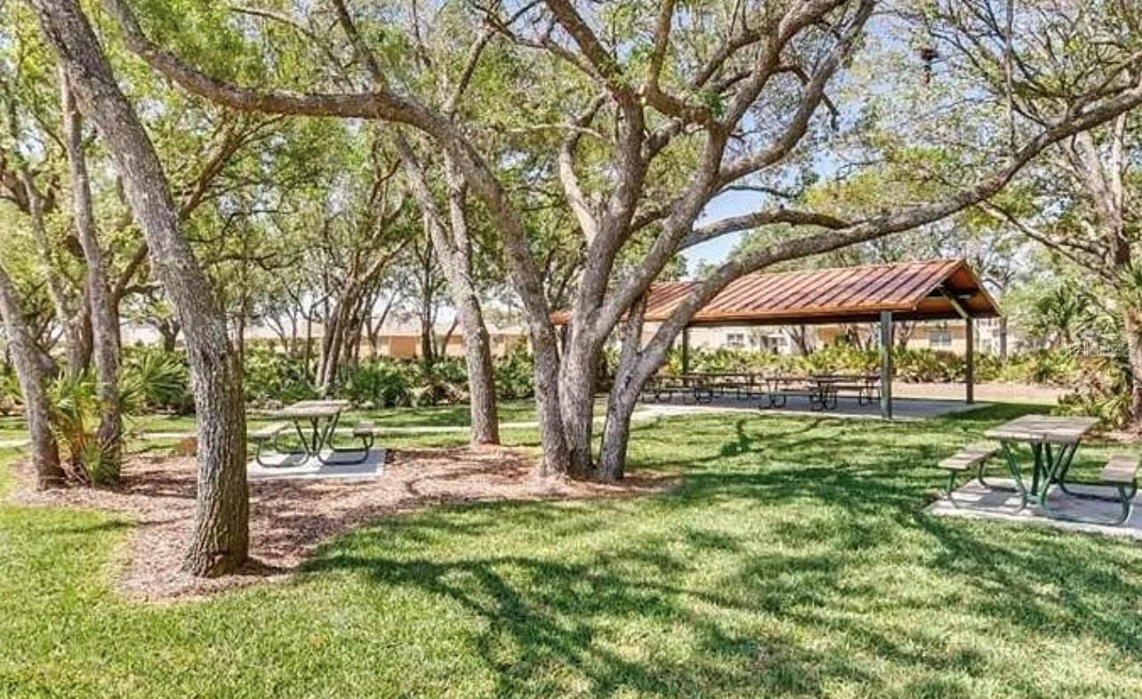 Image 16 of 18 For 1517 Southbury Drive