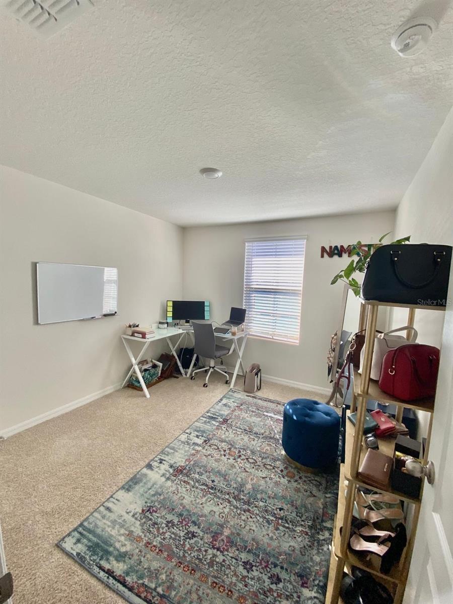 Image 8 of 18 For 1517 Southbury Drive