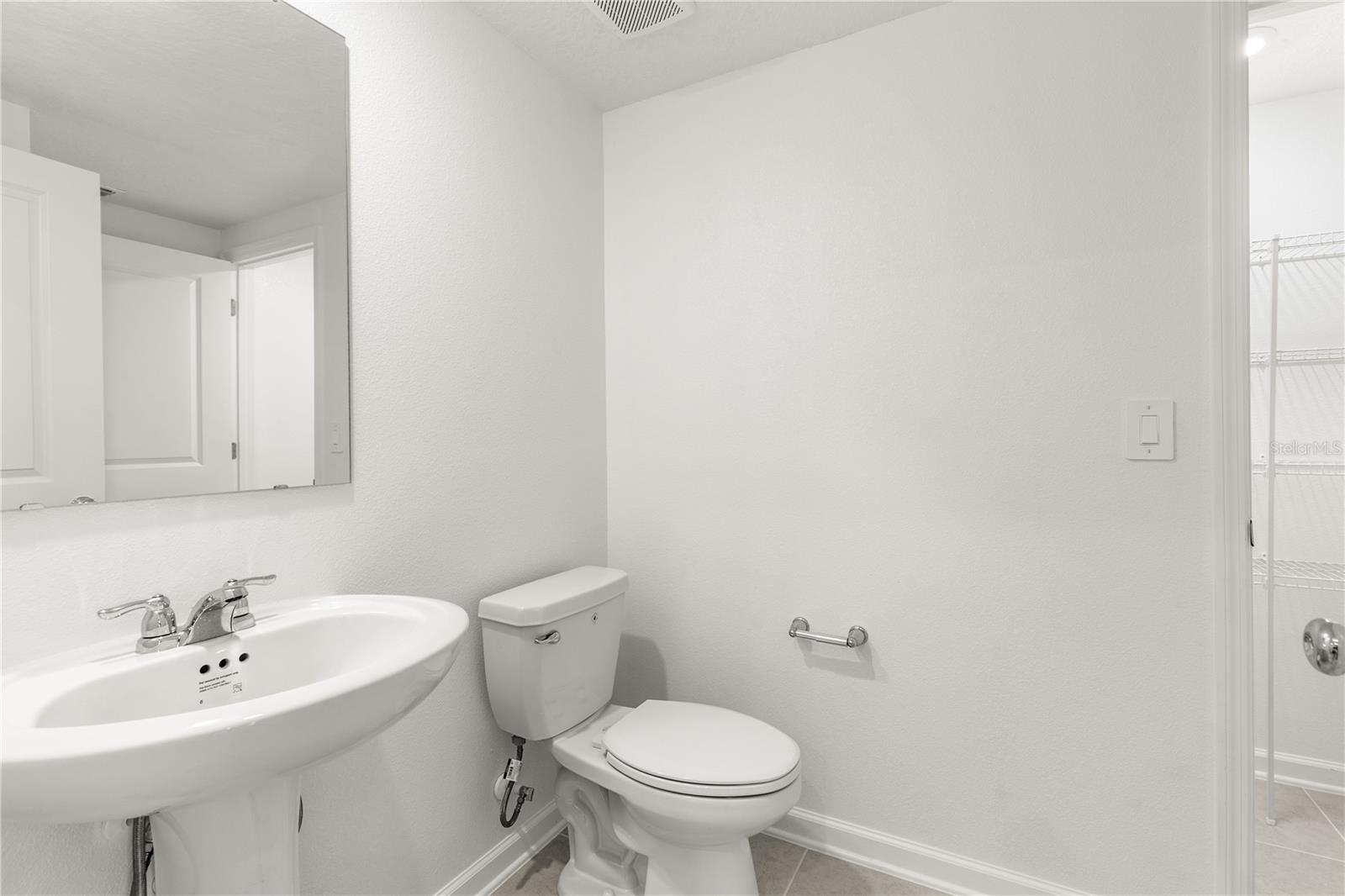 Image 10 of 25 For 2717 Skyline Loop