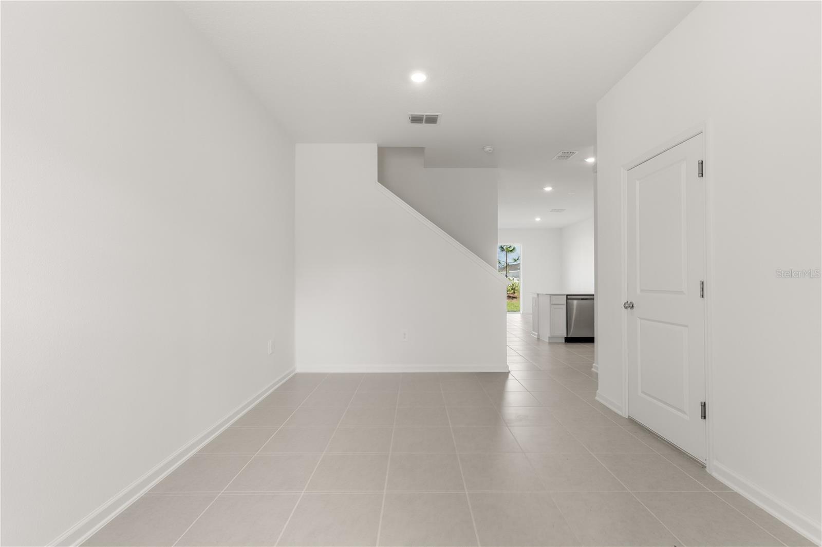 Image 11 of 25 For 2717 Skyline Loop