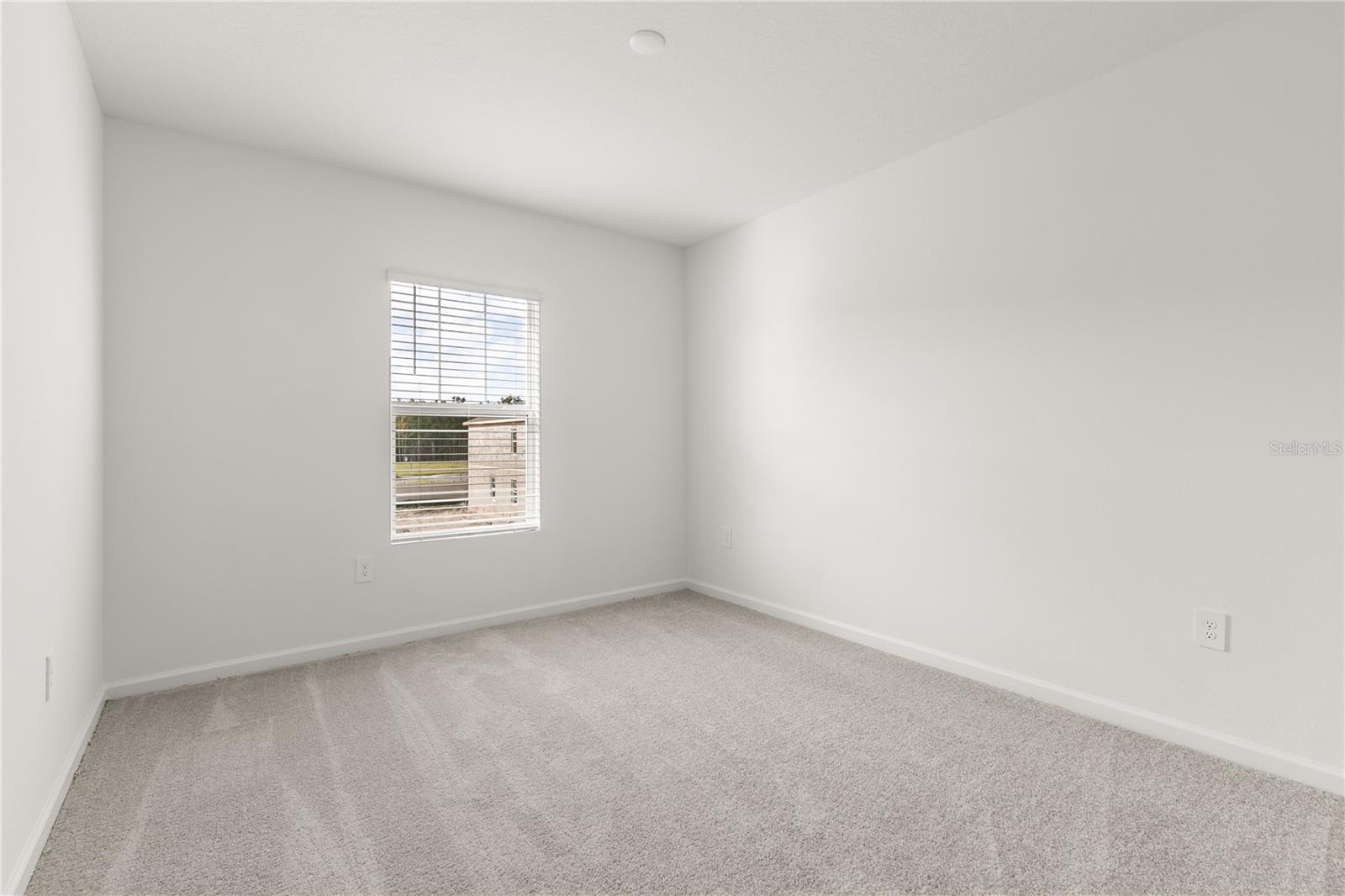 Image 17 of 25 For 2717 Skyline Loop