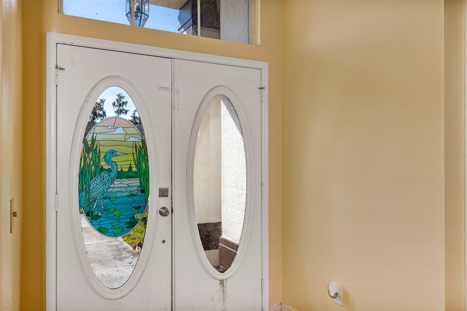 Image 2 of 48 For 20423 Melville Street