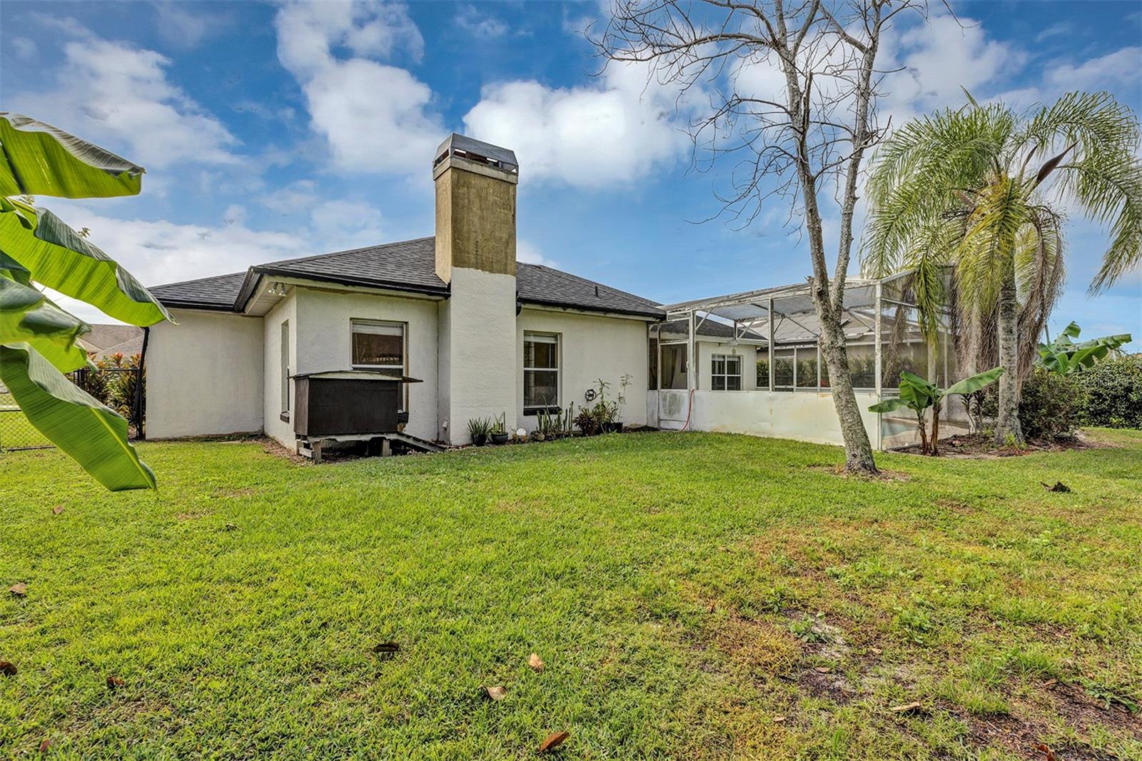 Image 42 of 48 For 20423 Melville Street