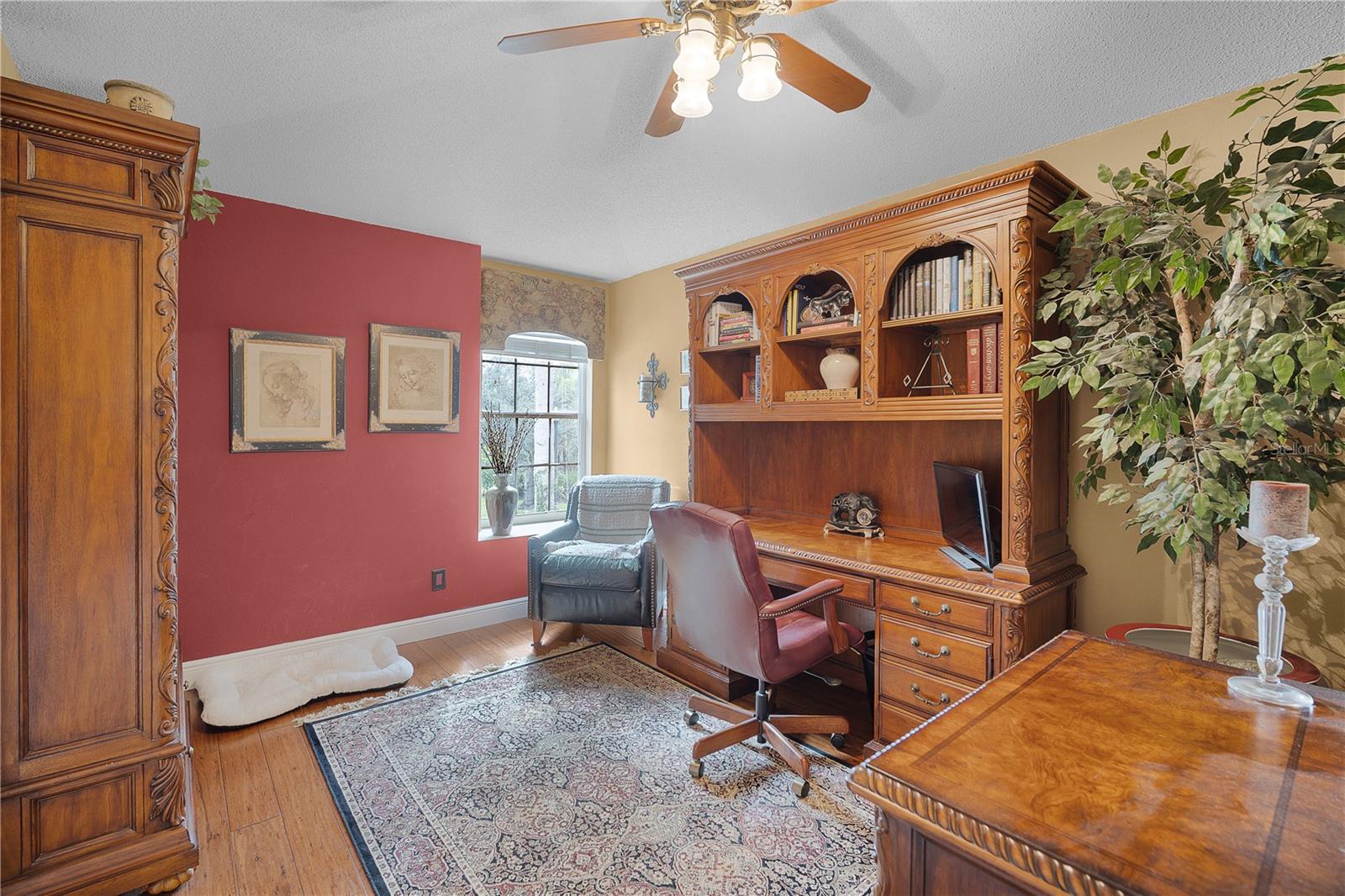 Image 45 of 50 For 944 Maple Creek Drive
