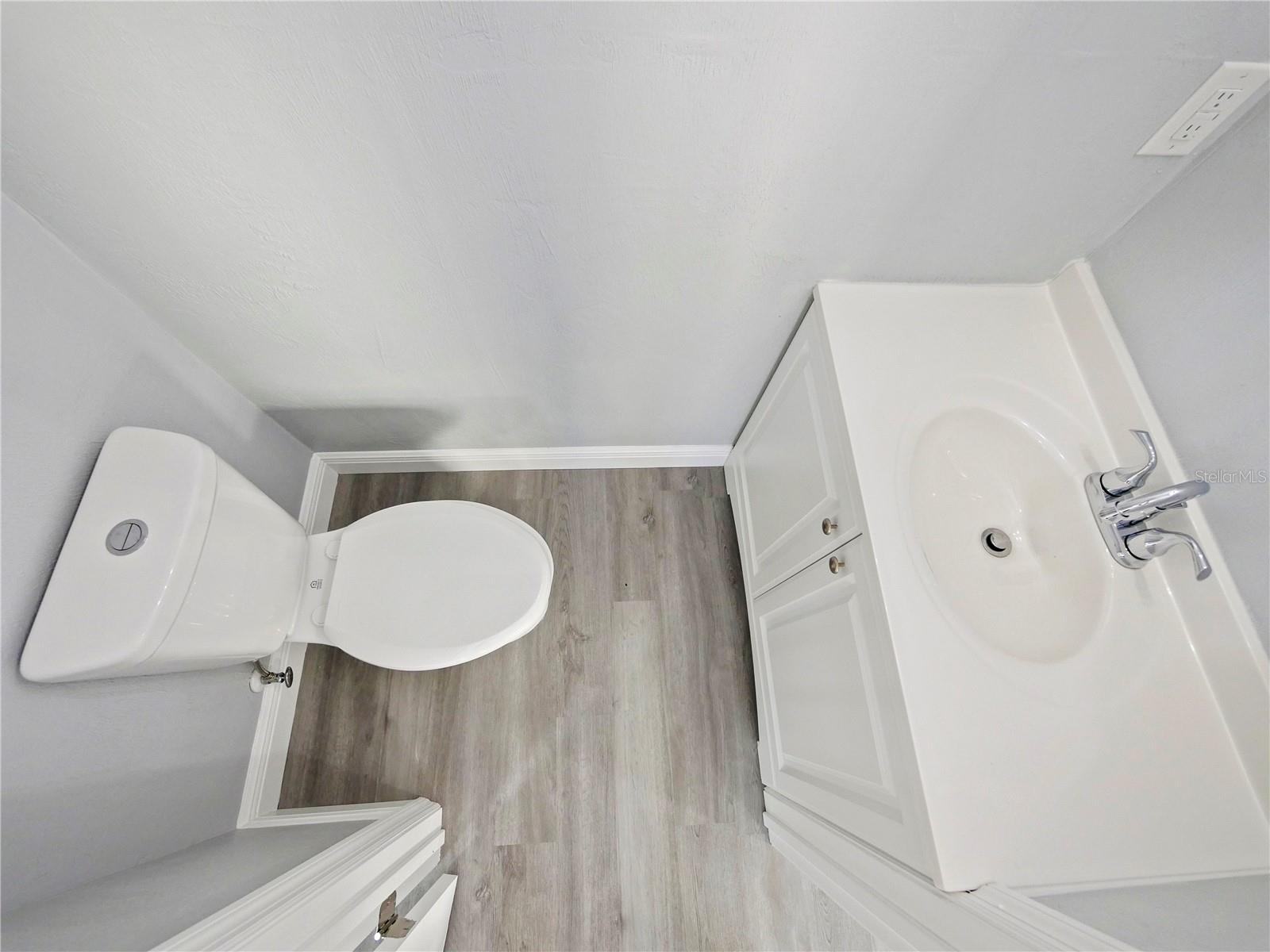 Image 29 of 38 For 444 Jefferson Street