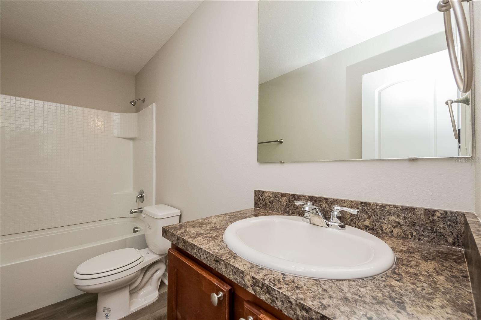 Image 13 of 17 For 318 Fern Court