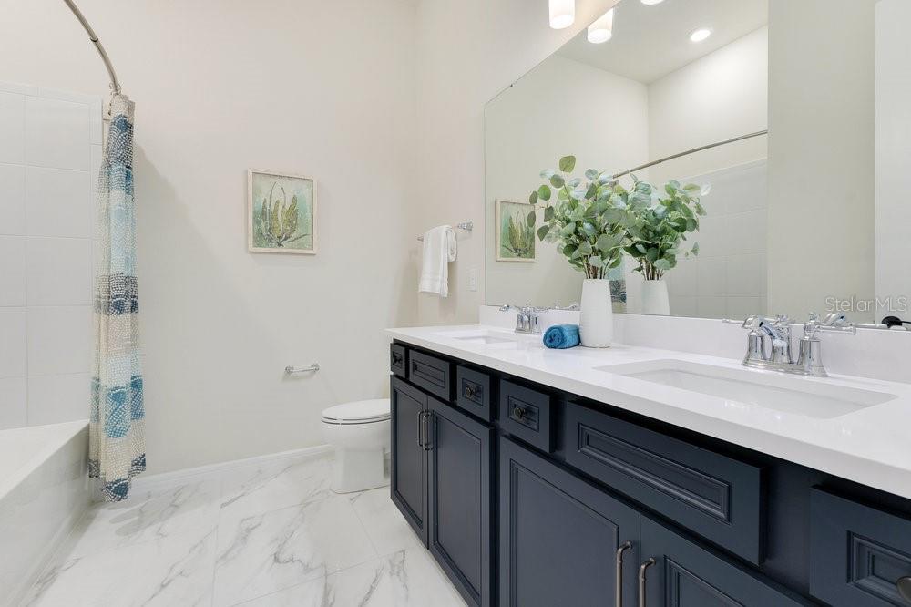 Image 25 of 65 For 13461 Panama Beach Court