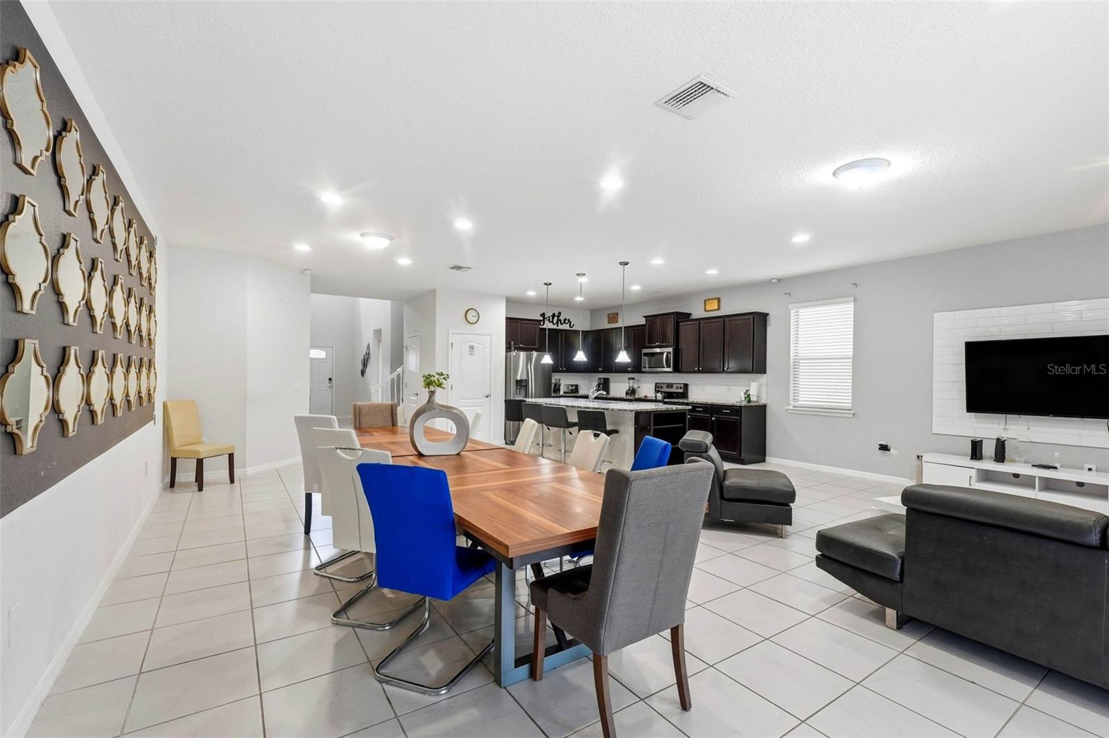 Image 13 of 51 For 8824 Bengal Court