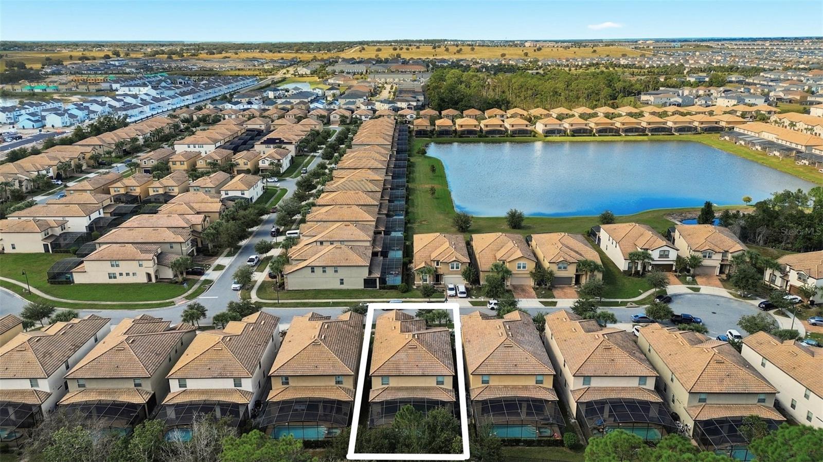 Image 32 of 51 For 8824 Bengal Court