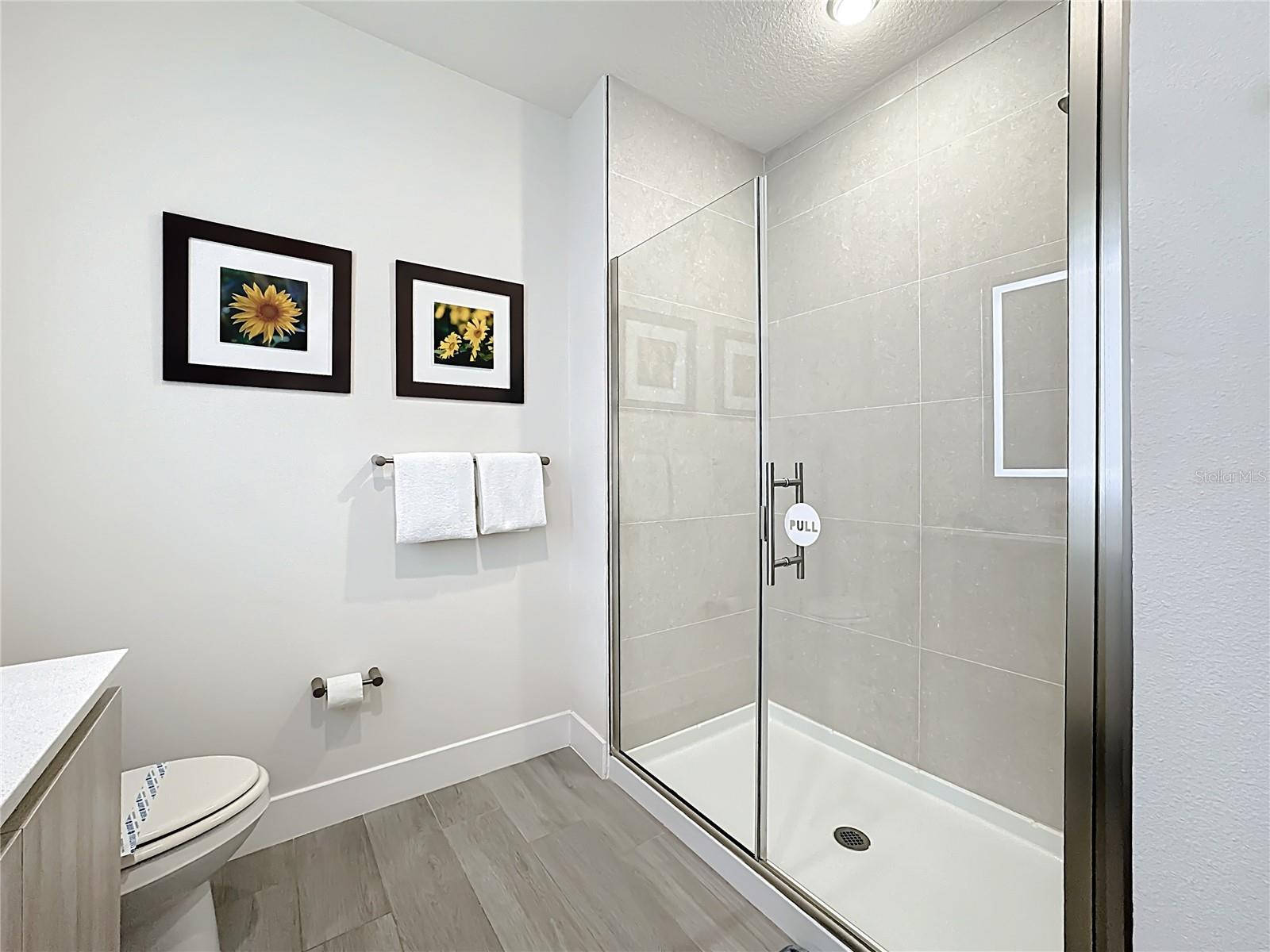 Image 23 of 51 For 17524 Hidden Forest Drive