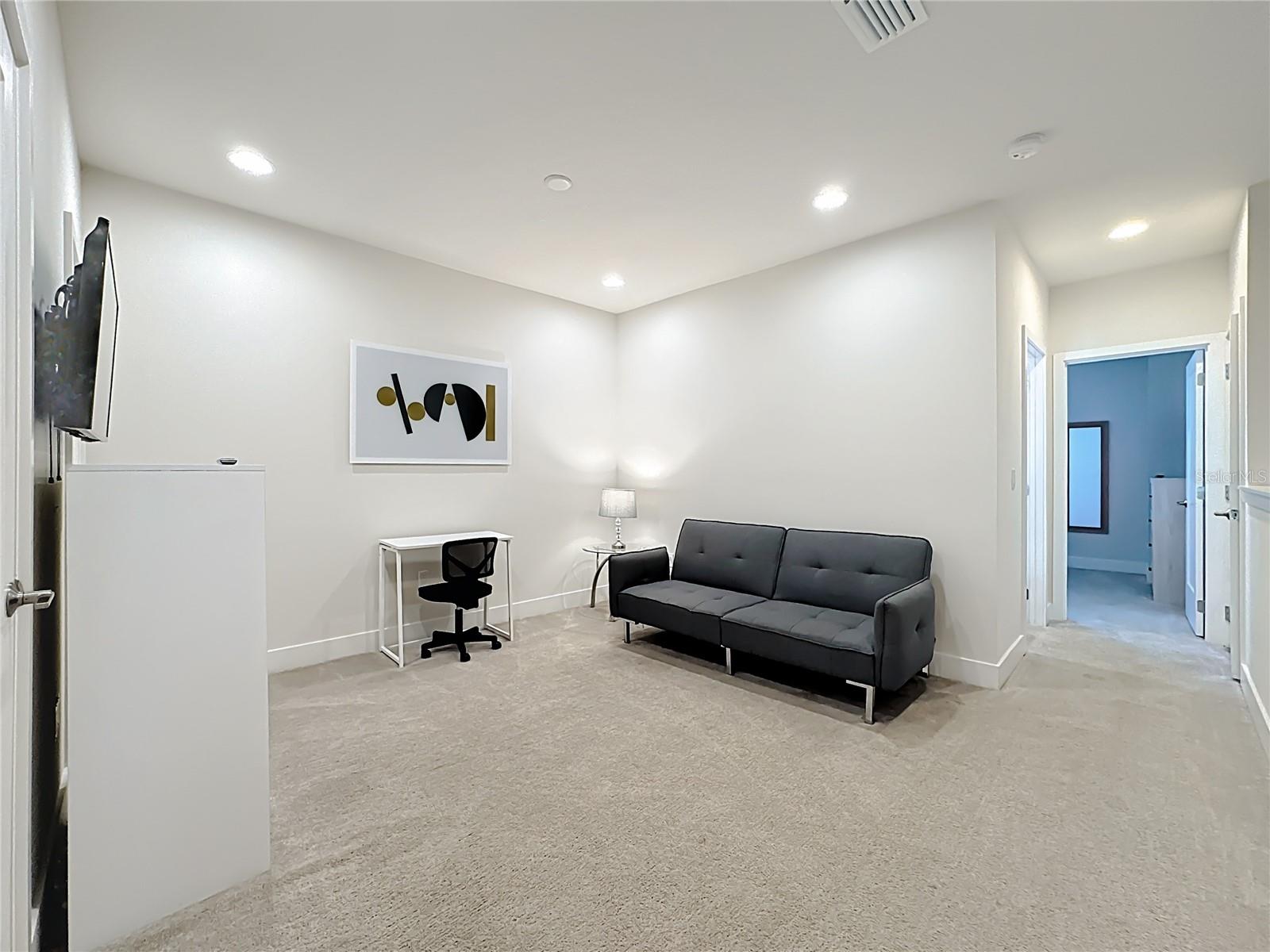 Image 25 of 51 For 17524 Hidden Forest Drive