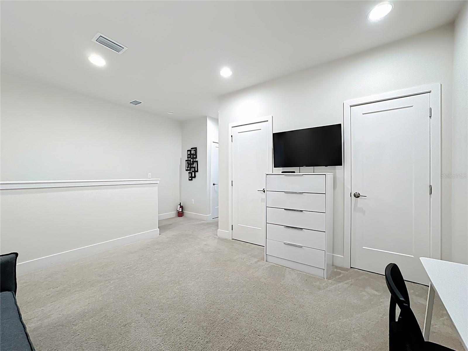 Image 26 of 51 For 17524 Hidden Forest Drive