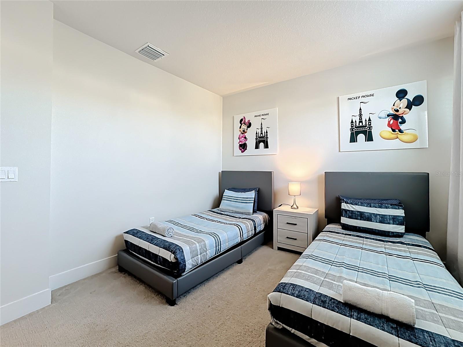 Image 30 of 51 For 17524 Hidden Forest Drive