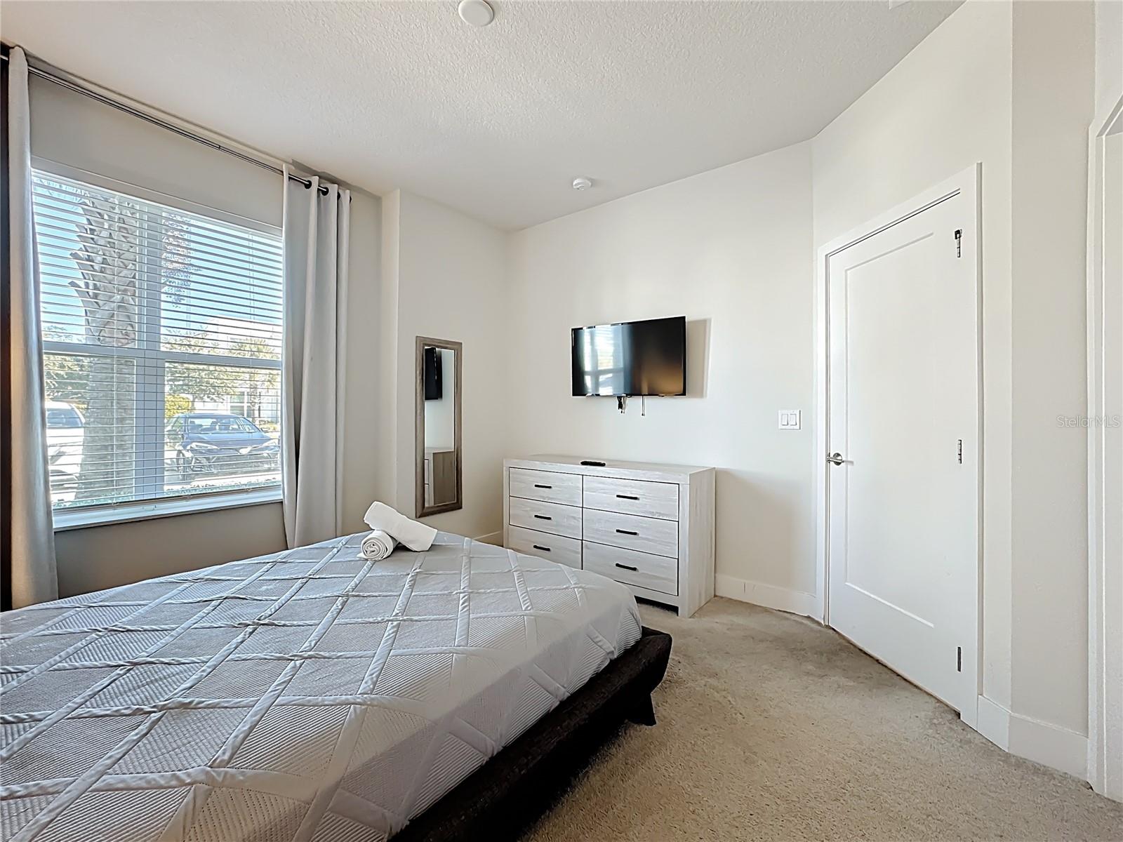 Image 33 of 51 For 17524 Hidden Forest Drive