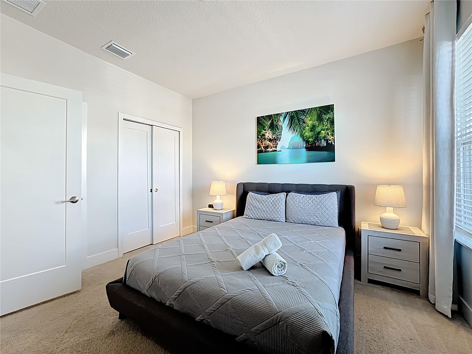 Image 35 of 51 For 17524 Hidden Forest Drive