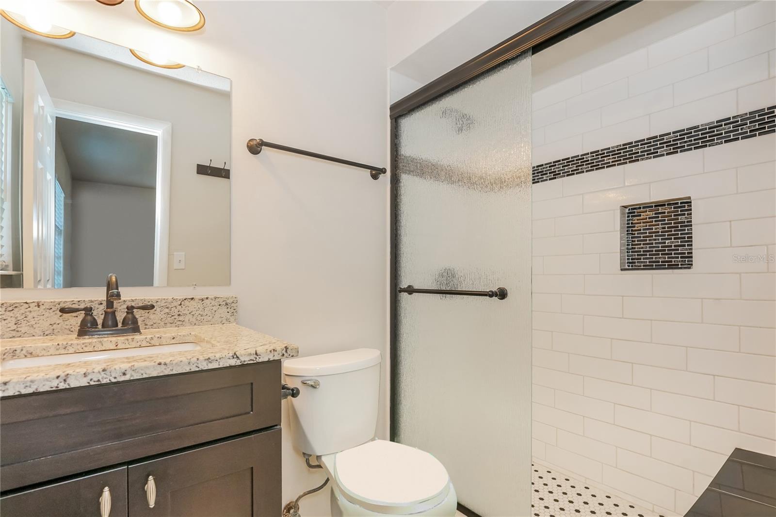 Image 13 of 16 For 301 Farmbrook Road