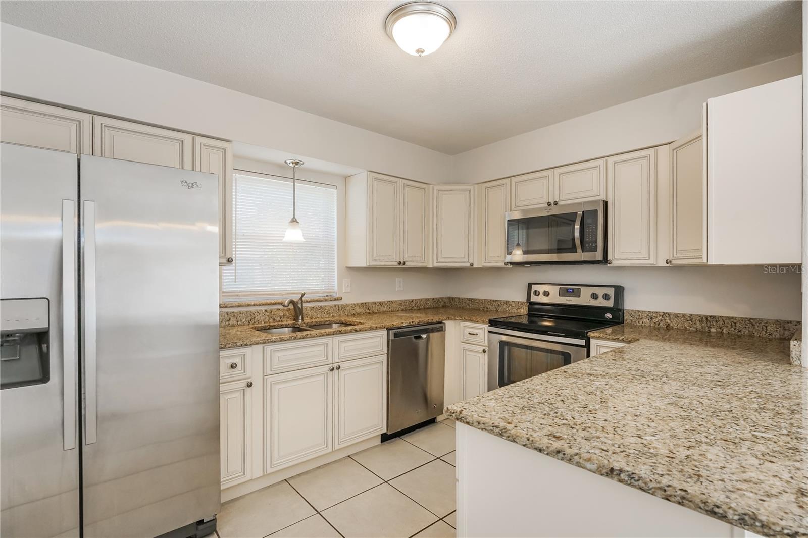 Image 6 of 16 For 301 Farmbrook Road