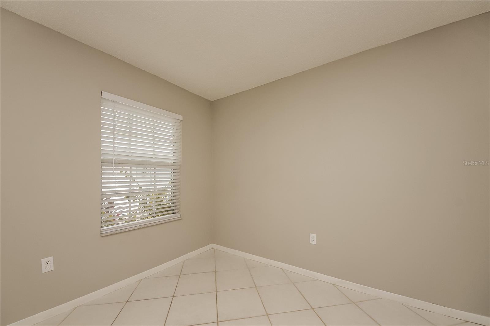 Image 10 of 16 For 4454 Sandhurst Drive