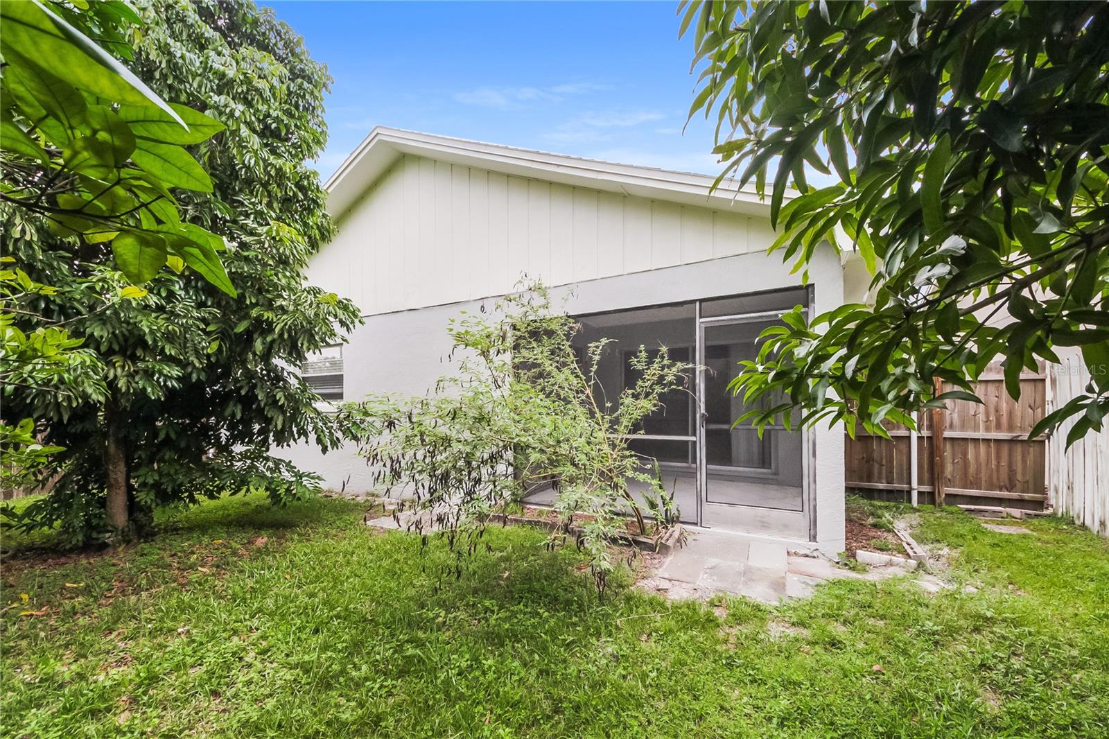 Image 14 of 16 For 4454 Sandhurst Drive