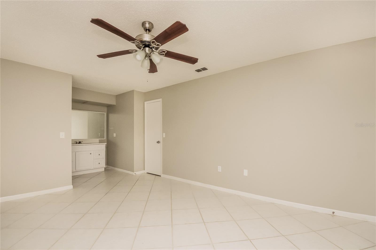 Image 7 of 16 For 4454 Sandhurst Drive