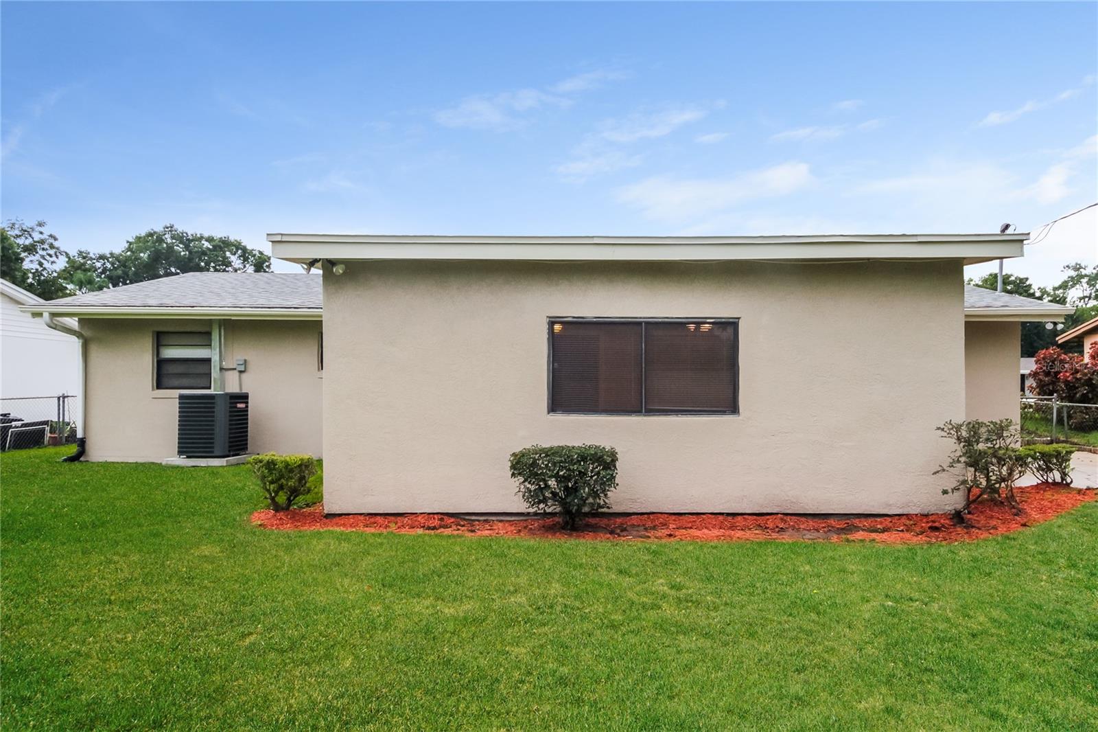 Image 15 of 16 For 4415 Brooke Street