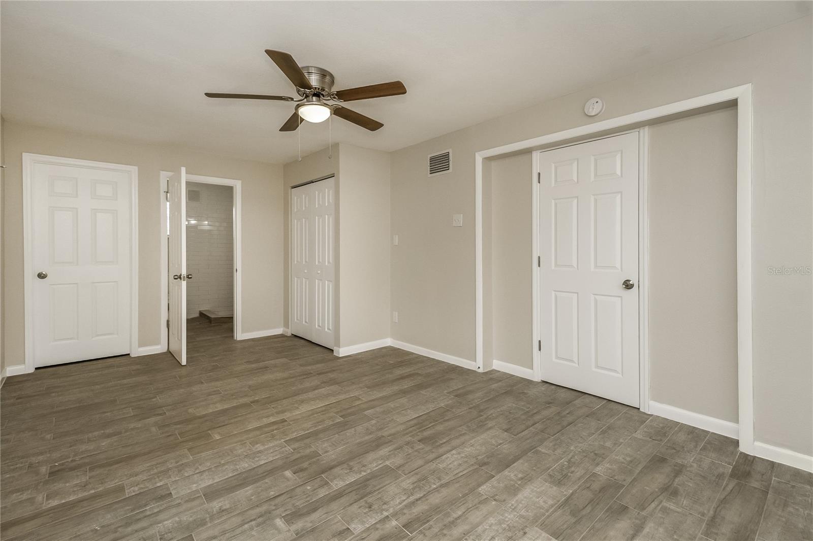 Image 8 of 16 For 2065 West Parkway