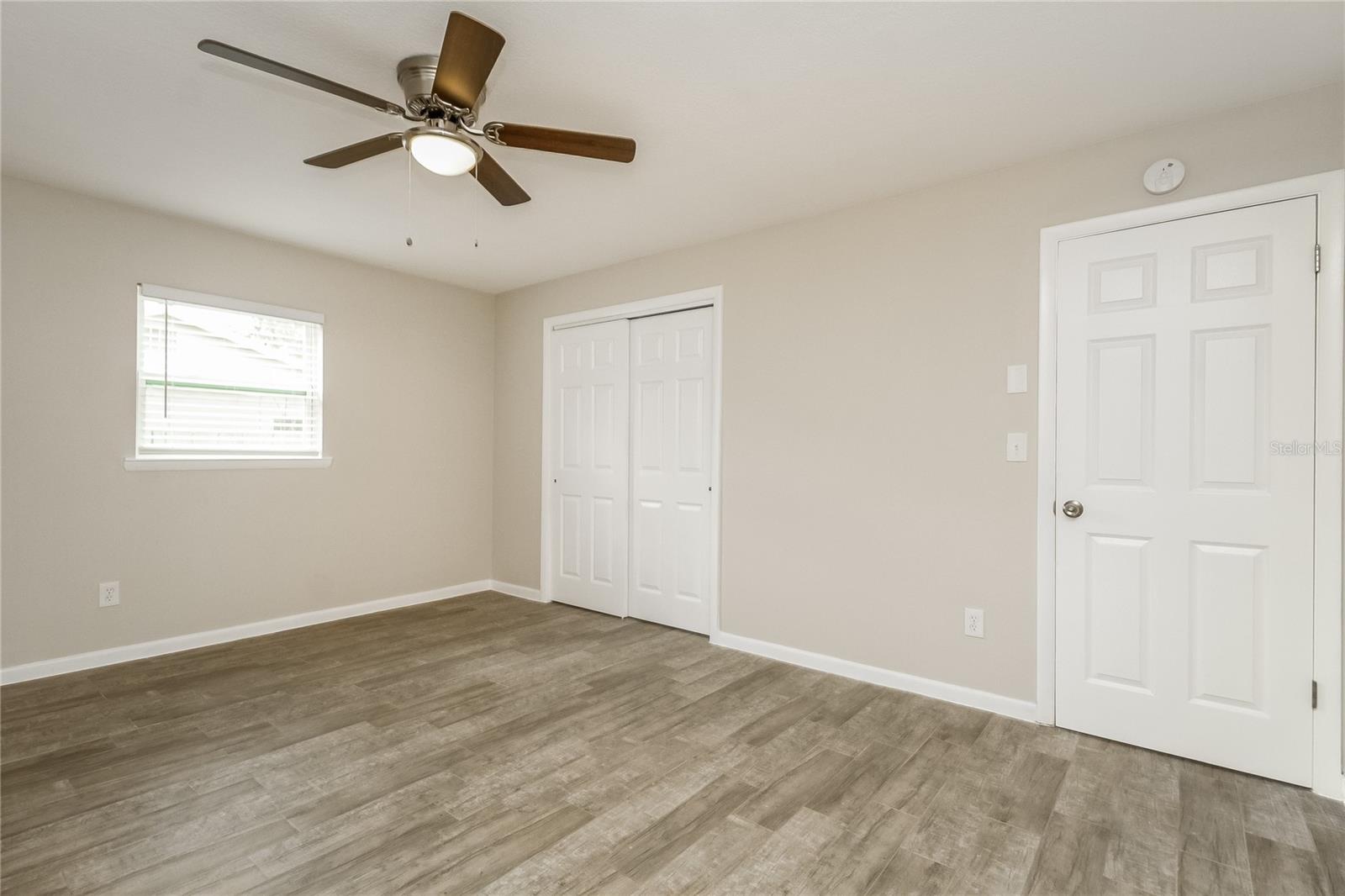 Image 9 of 16 For 2065 West Parkway