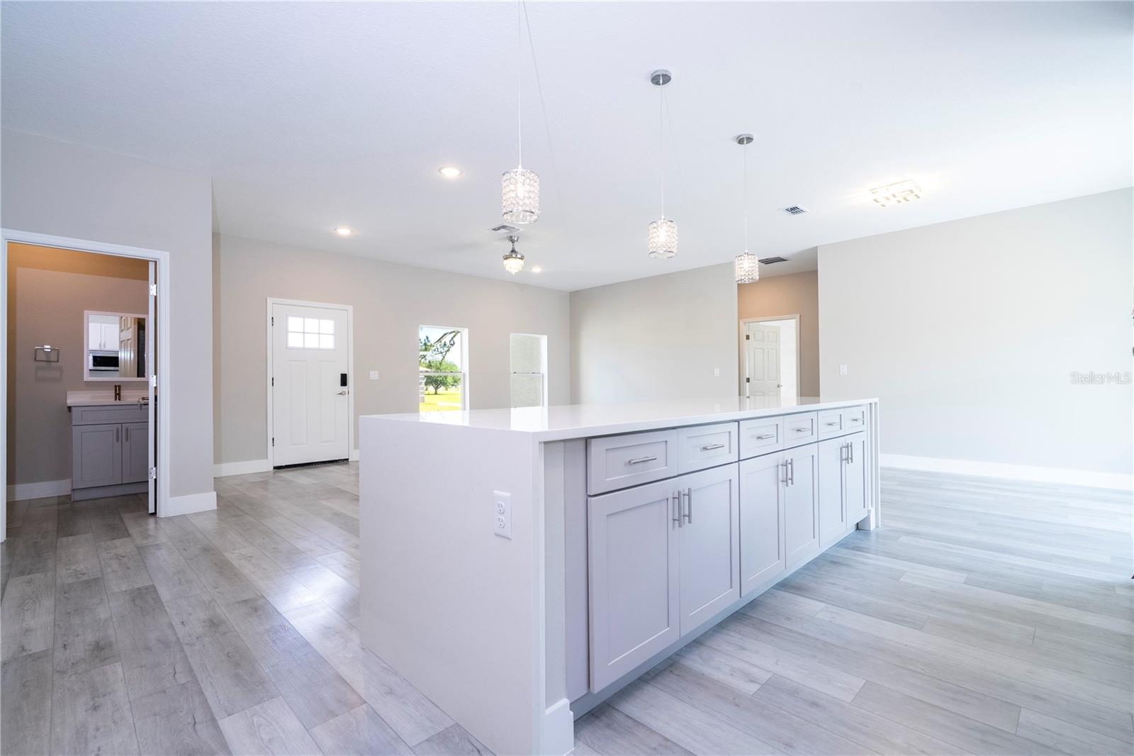 Image 14 of 45 For 7916 Granada Road