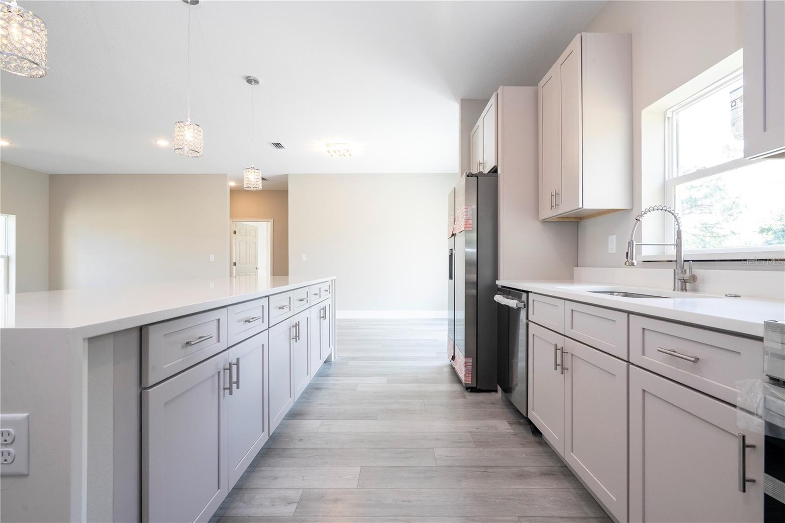 Image 15 of 45 For 7916 Granada Road