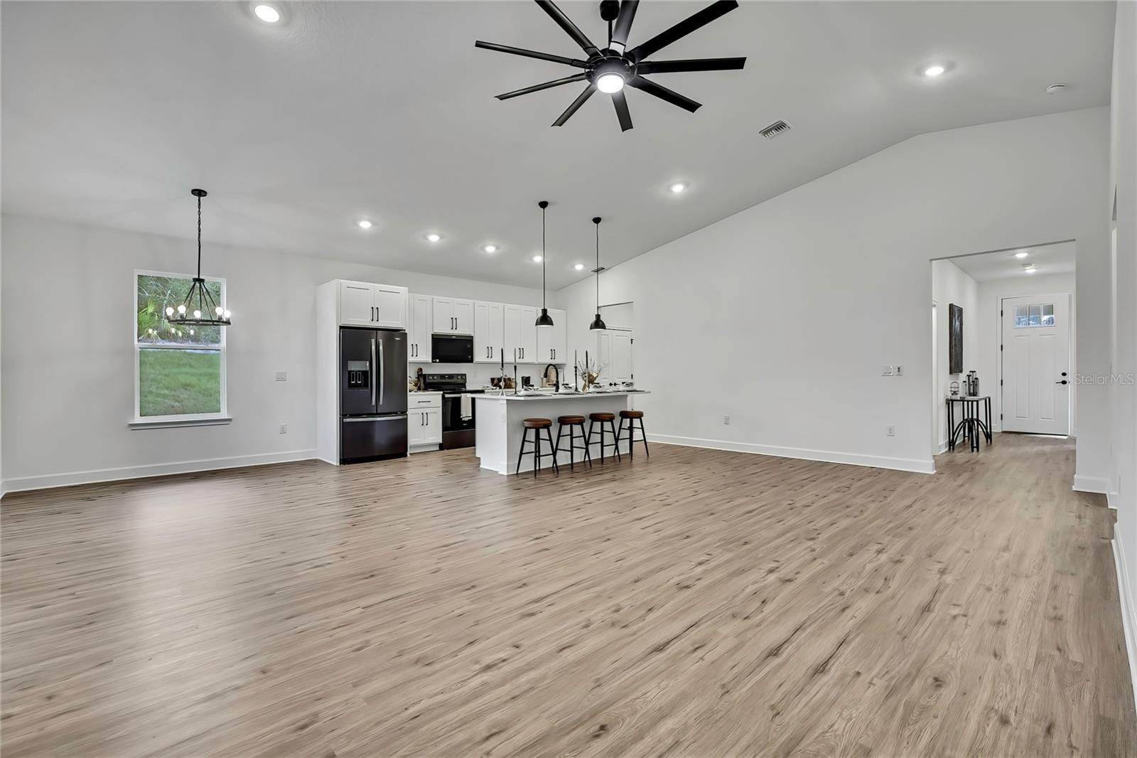 Image 10 of 55 For 7073 Orinoco Road