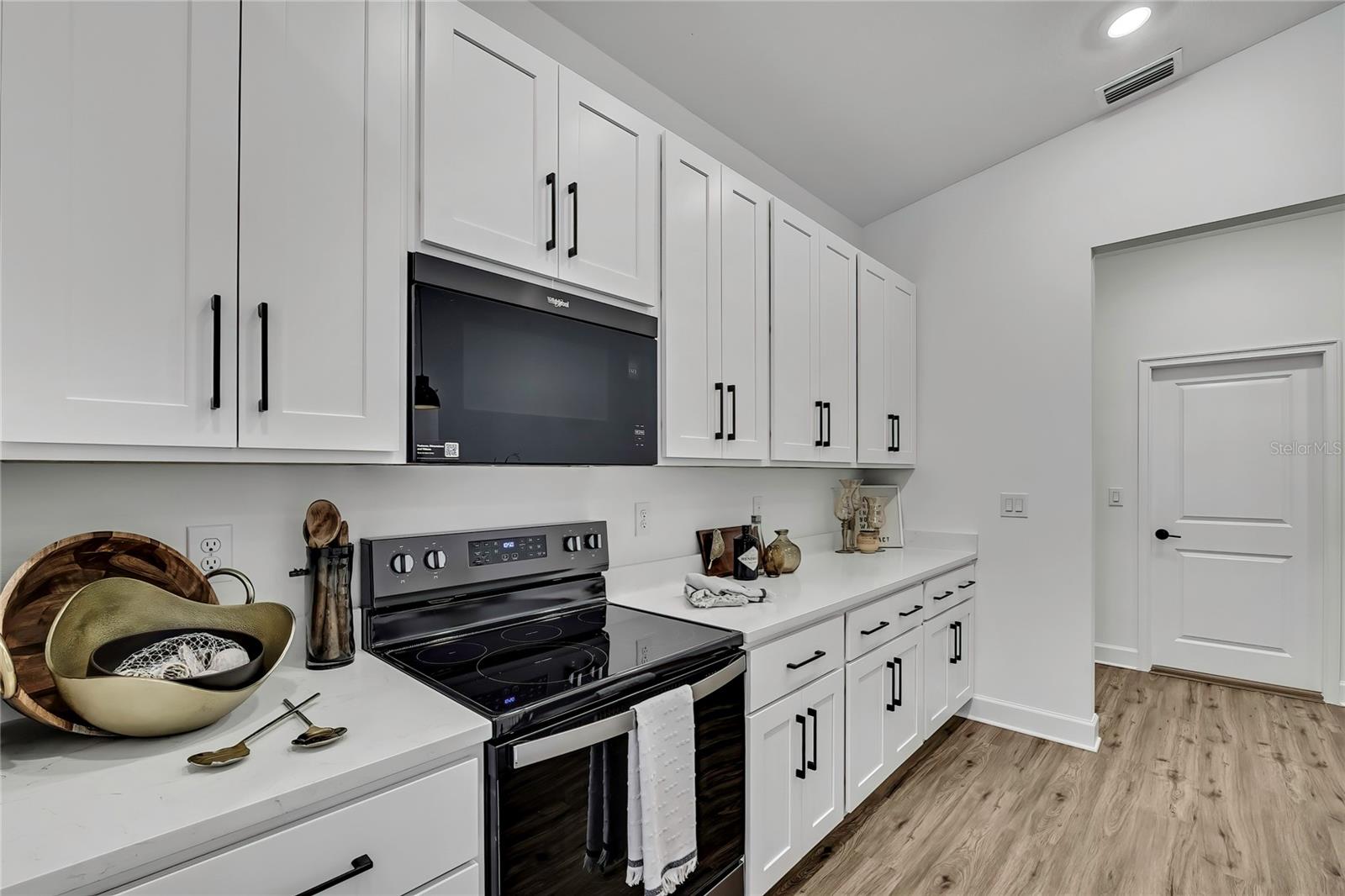 Image 18 of 55 For 7073 Orinoco Road