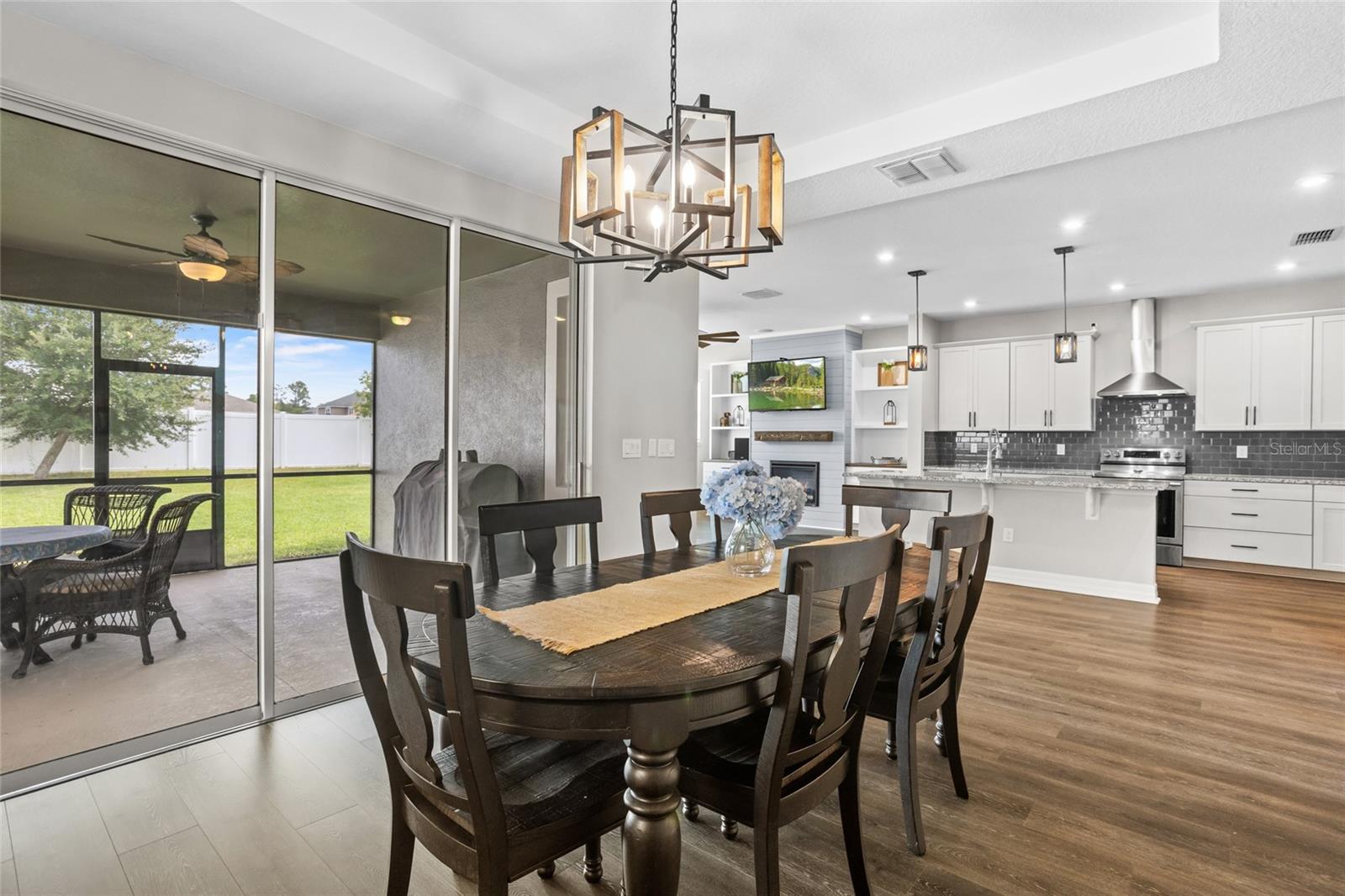 Image 15 of 60 For 3302 Stonegate Drive