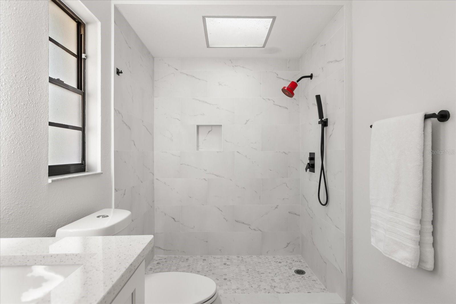 Image 26 of 59 For 448 Village View Lane