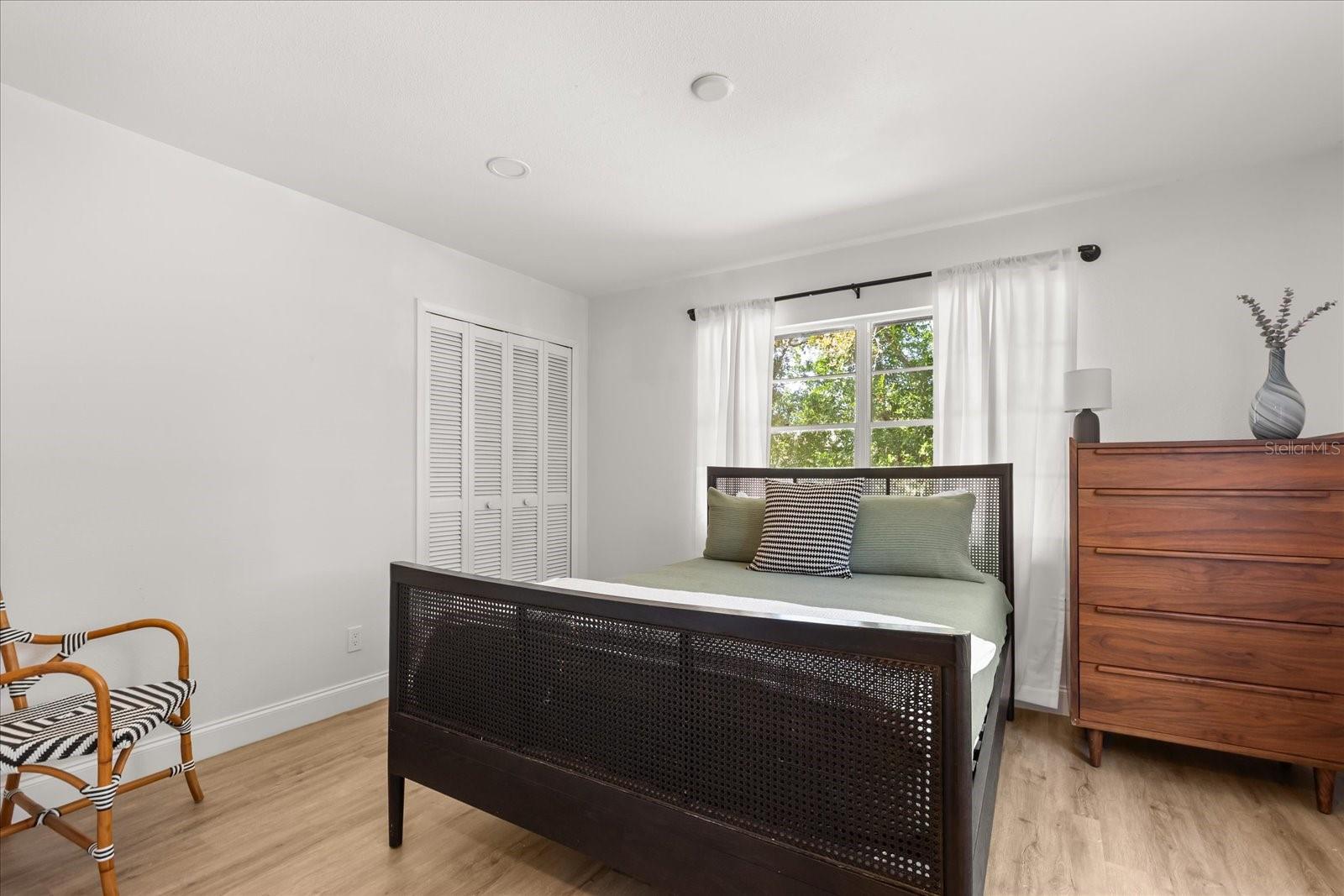 Image 36 of 59 For 448 Village View Lane