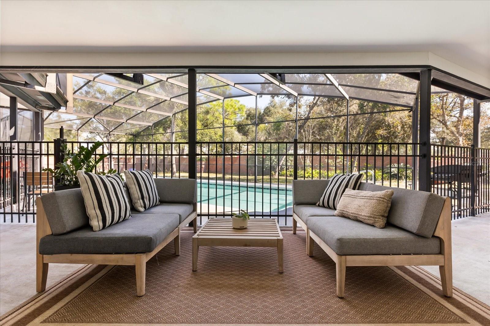 Image 42 of 59 For 448 Village View Lane