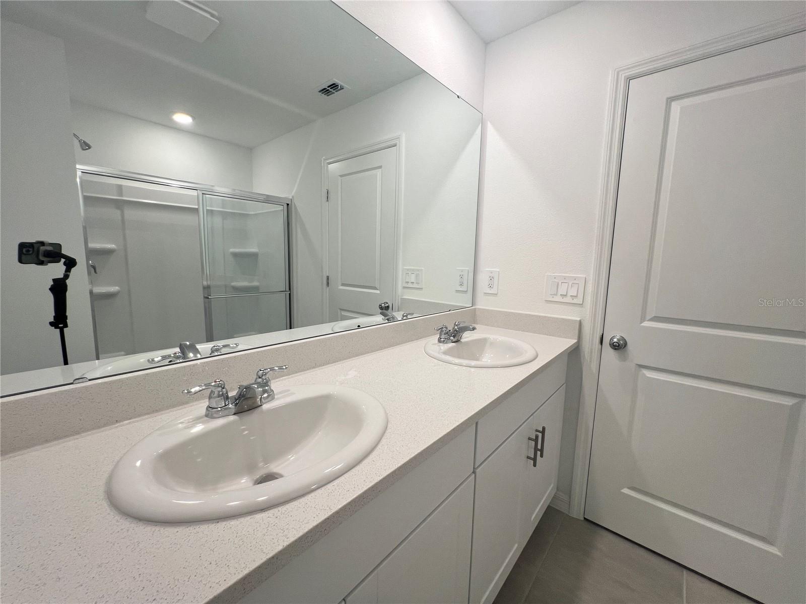 Image 11 of 21 For 4740 Cloister Street