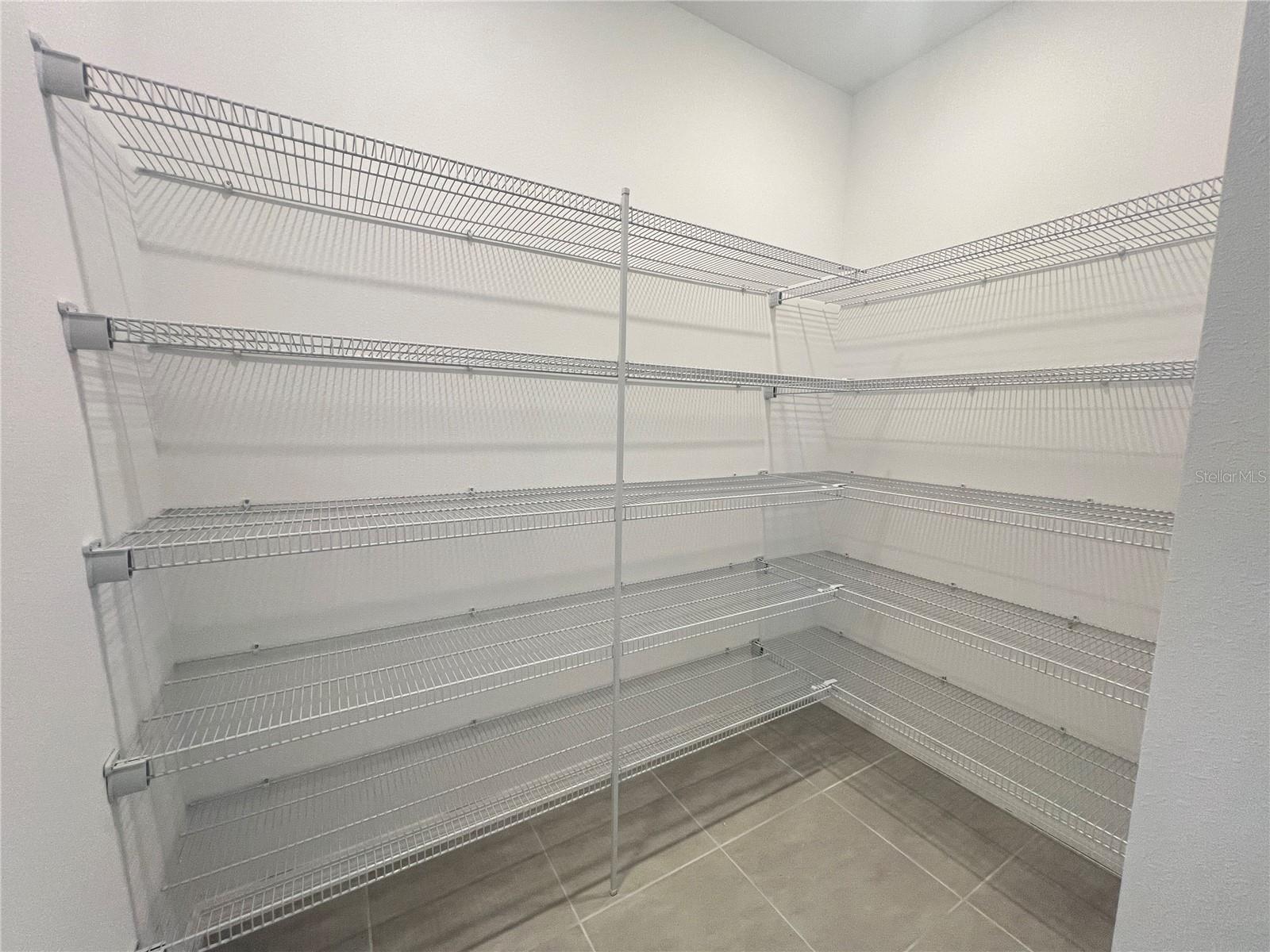 Image 7 of 21 For 4740 Cloister Street