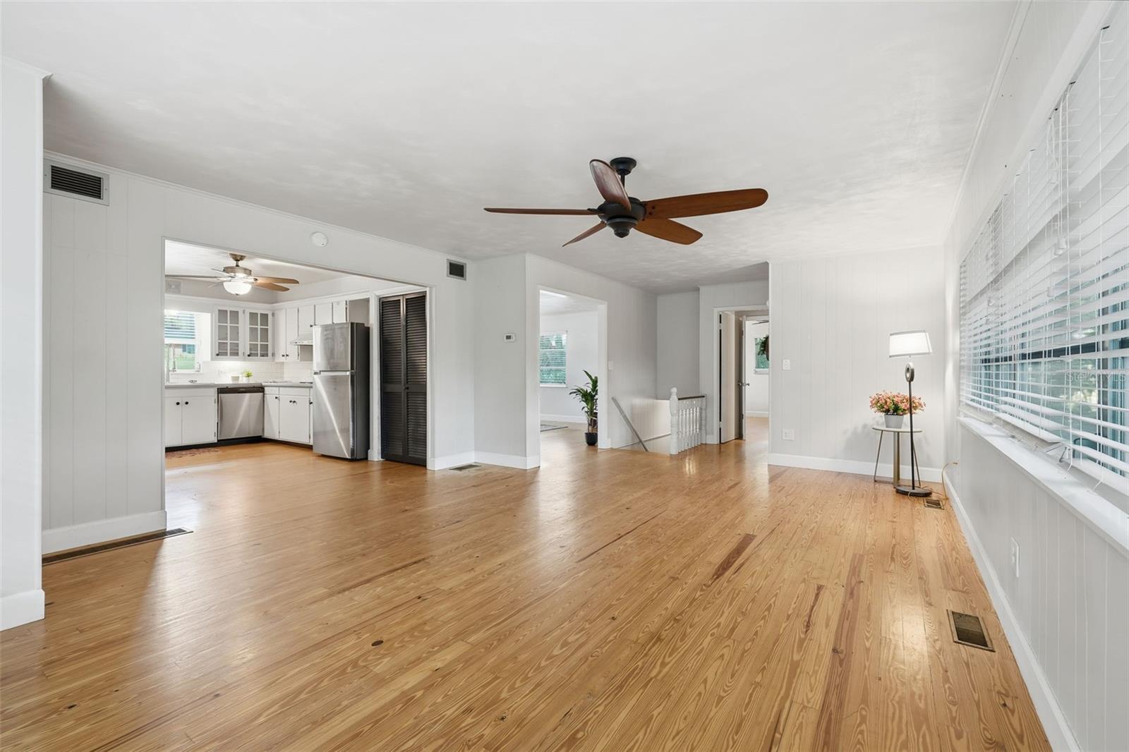 Image 14 of 83 For 1920 Normandy Drive