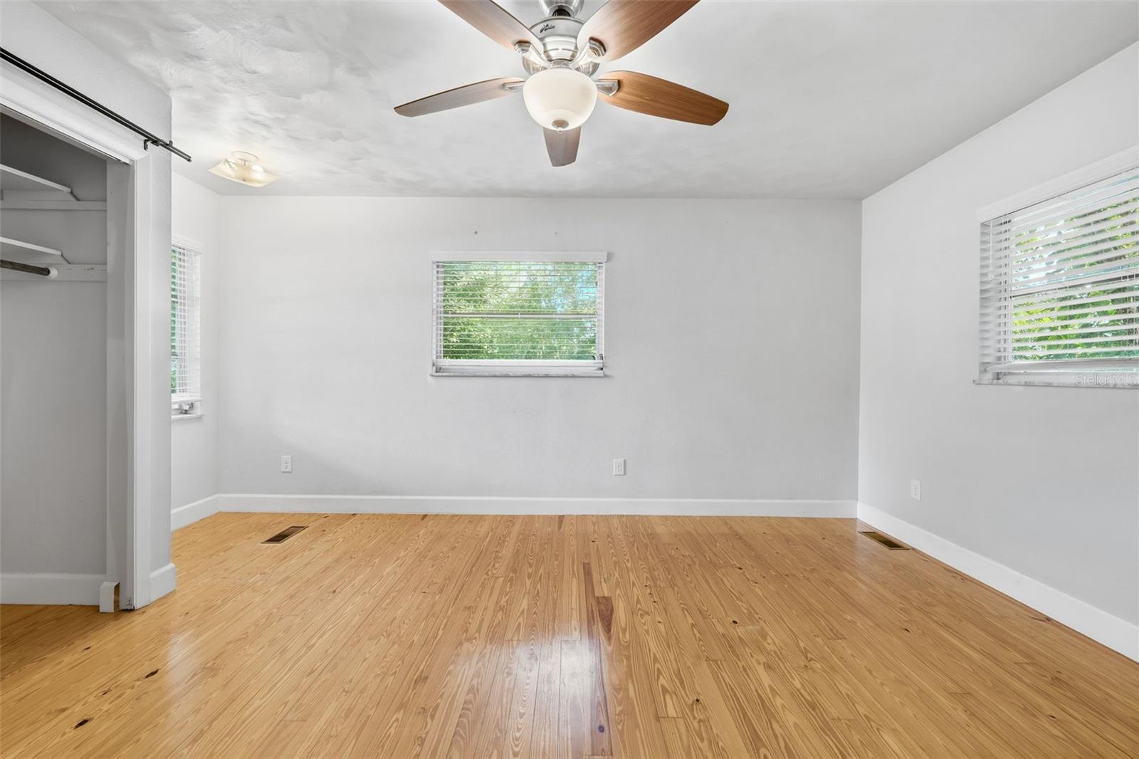 Image 34 of 83 For 1920 Normandy Drive