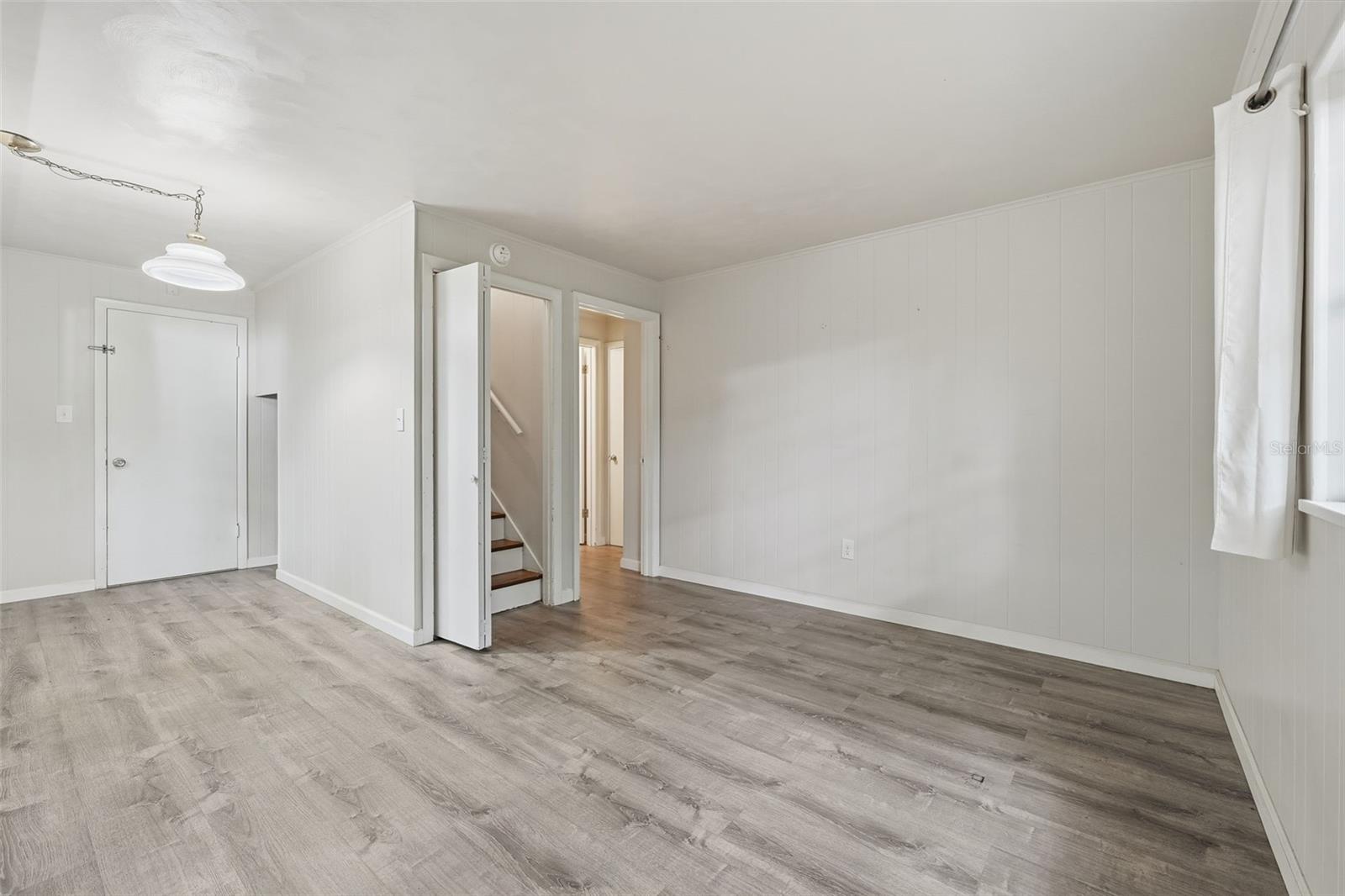 Image 42 of 83 For 1920 Normandy Drive