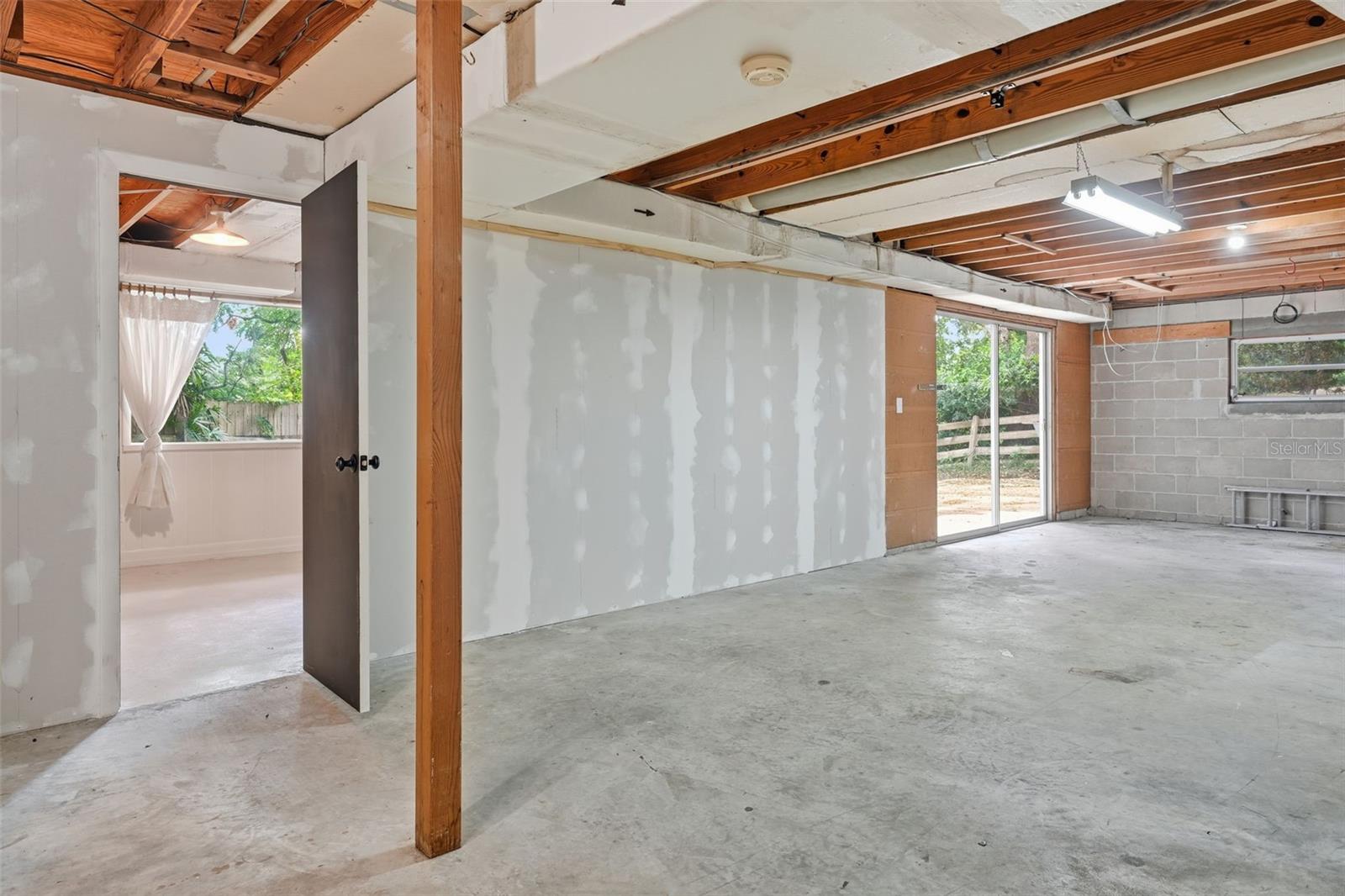 Image 52 of 83 For 1920 Normandy Drive