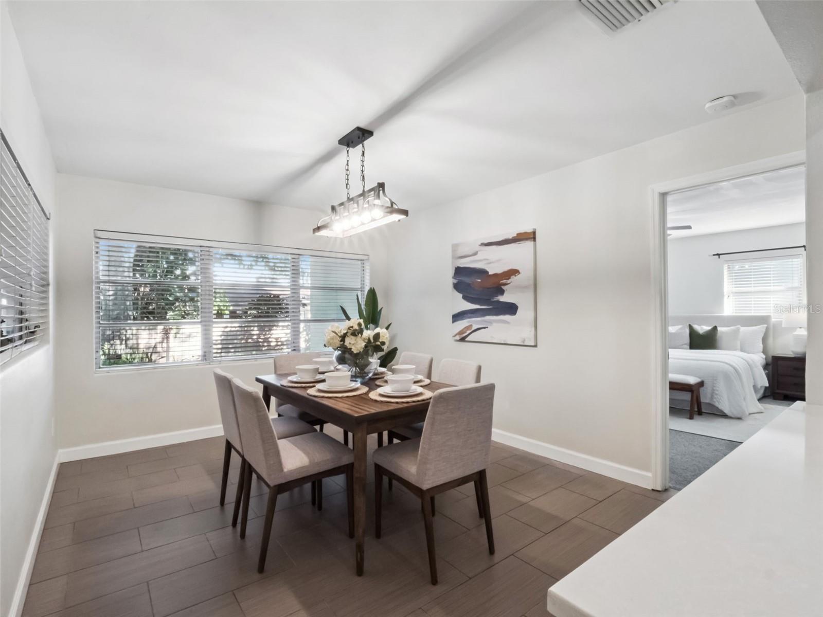 Image 12 of 27 For 1725 Oakmont Lane