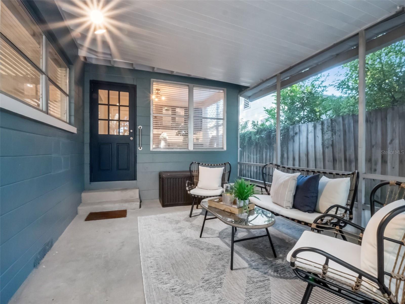 Image 22 of 27 For 1725 Oakmont Lane