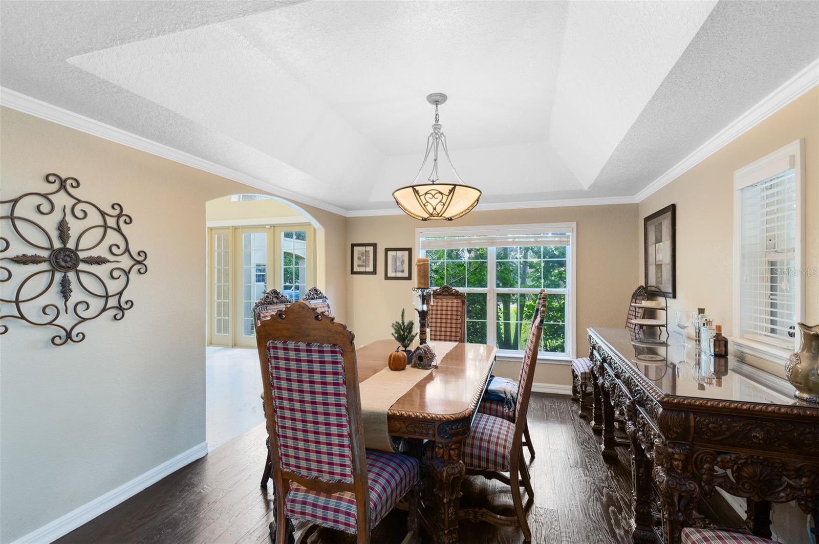 Image 17 of 67 For 1033 Oxford Street