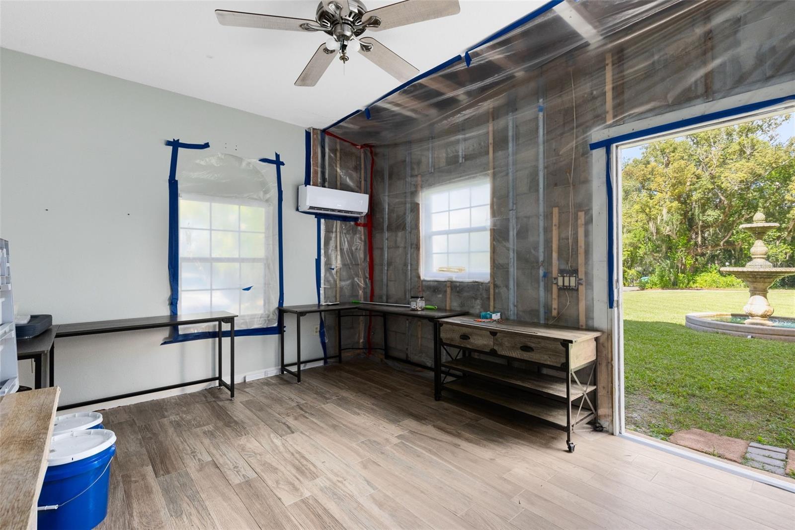 Image 45 of 67 For 1033 Oxford Street