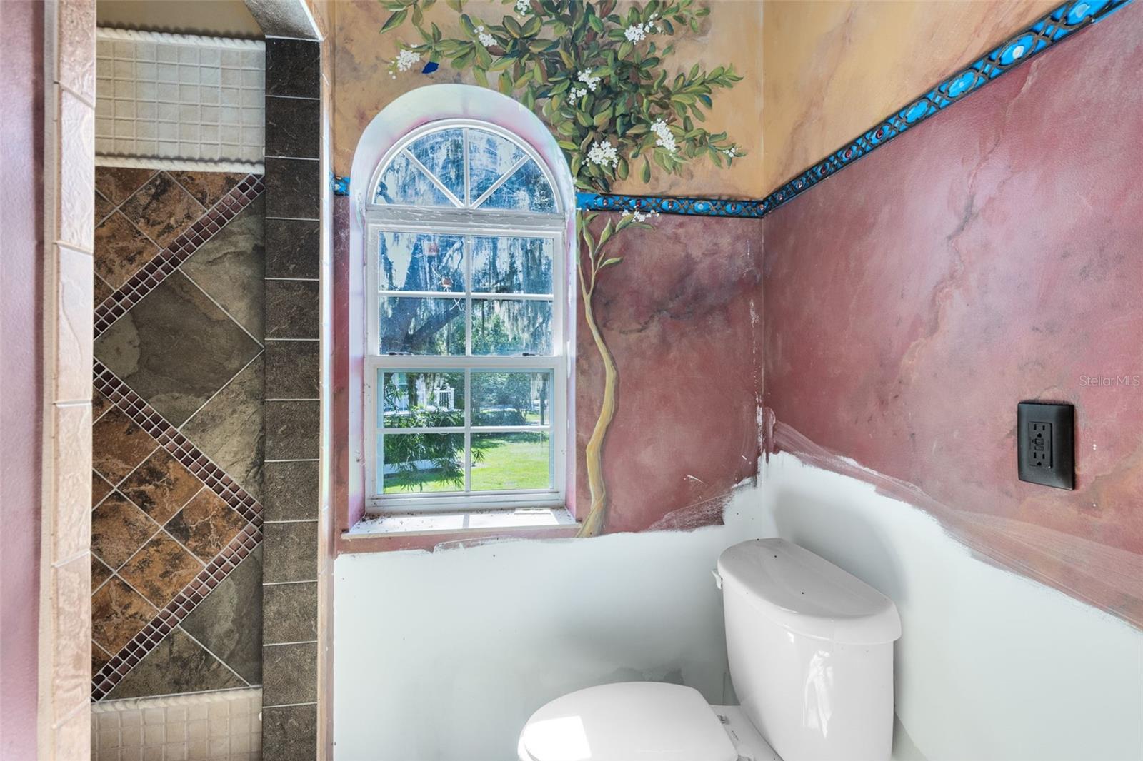 Image 51 of 67 For 1033 Oxford Street