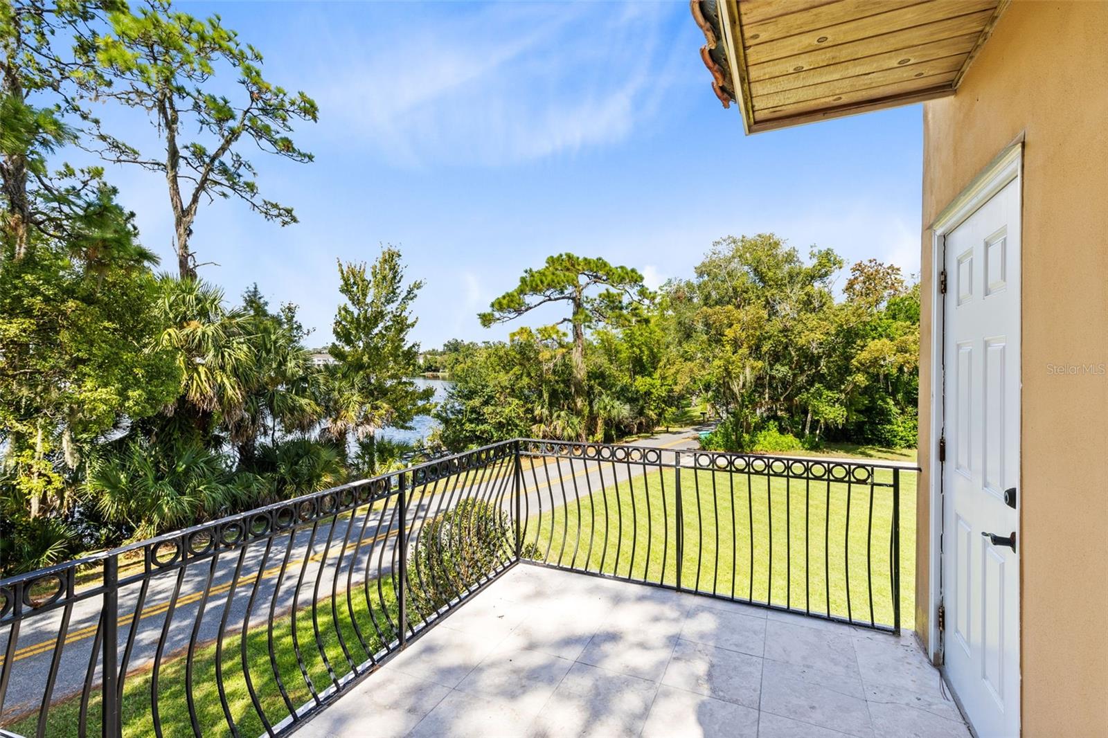 Image 57 of 67 For 1033 Oxford Street