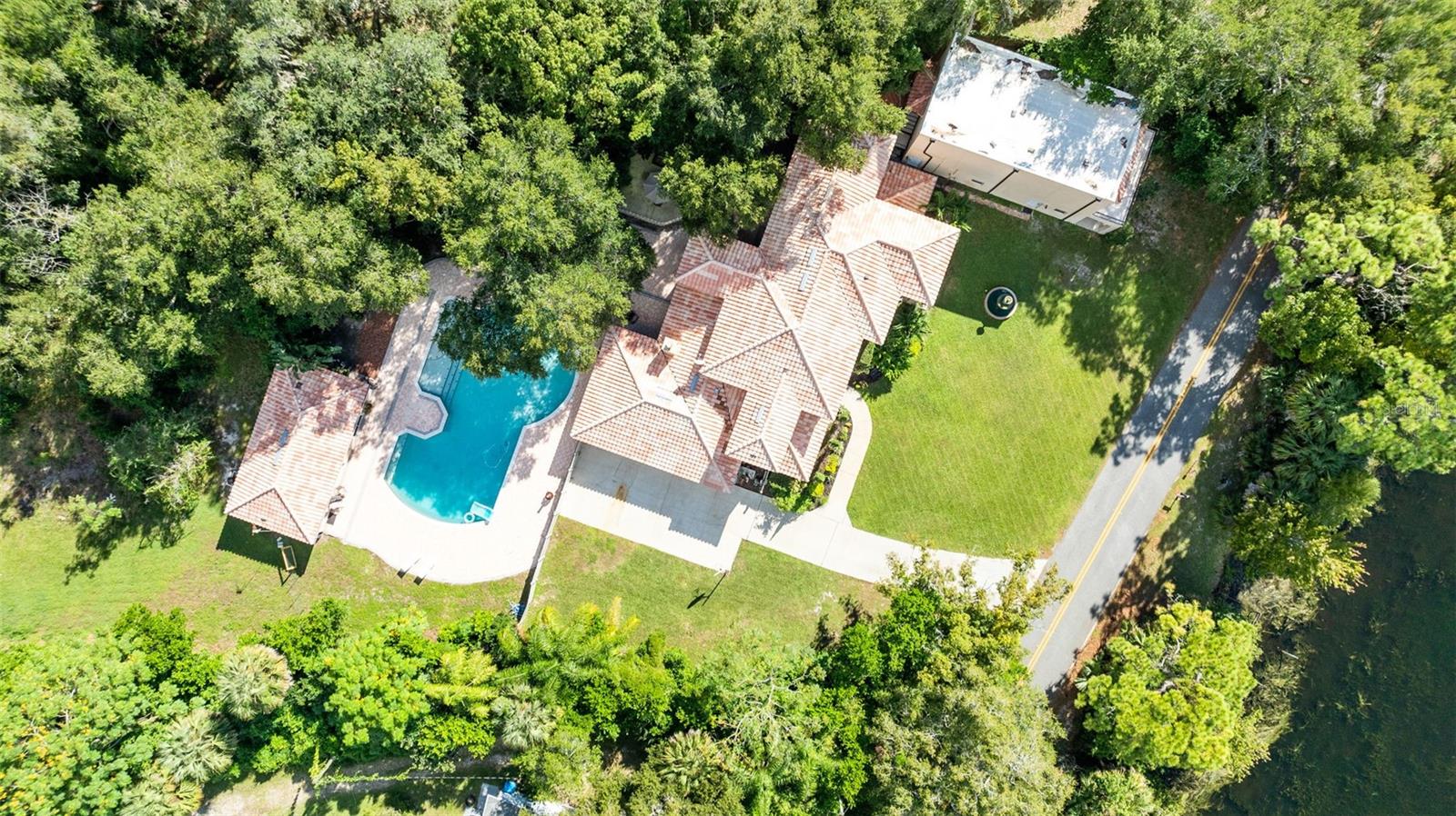 Image 65 of 67 For 1033 Oxford Street