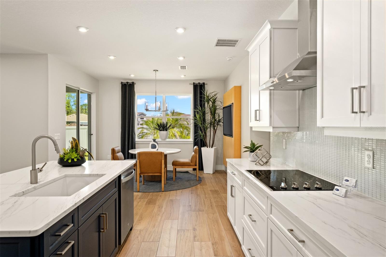 Image 10 of 18 For 13294 Generations Avenue