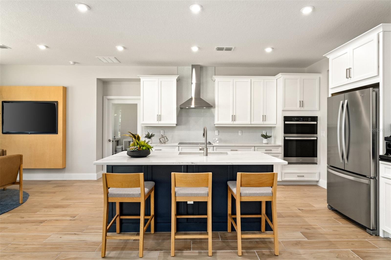 Image 8 of 18 For 13294 Generations Avenue